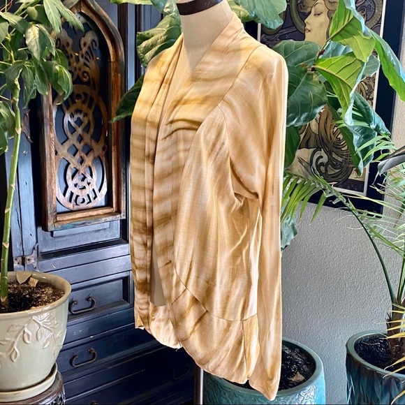 Urban Outfitters T-shirt tie dye open front Cardi - Picture 3 of 12